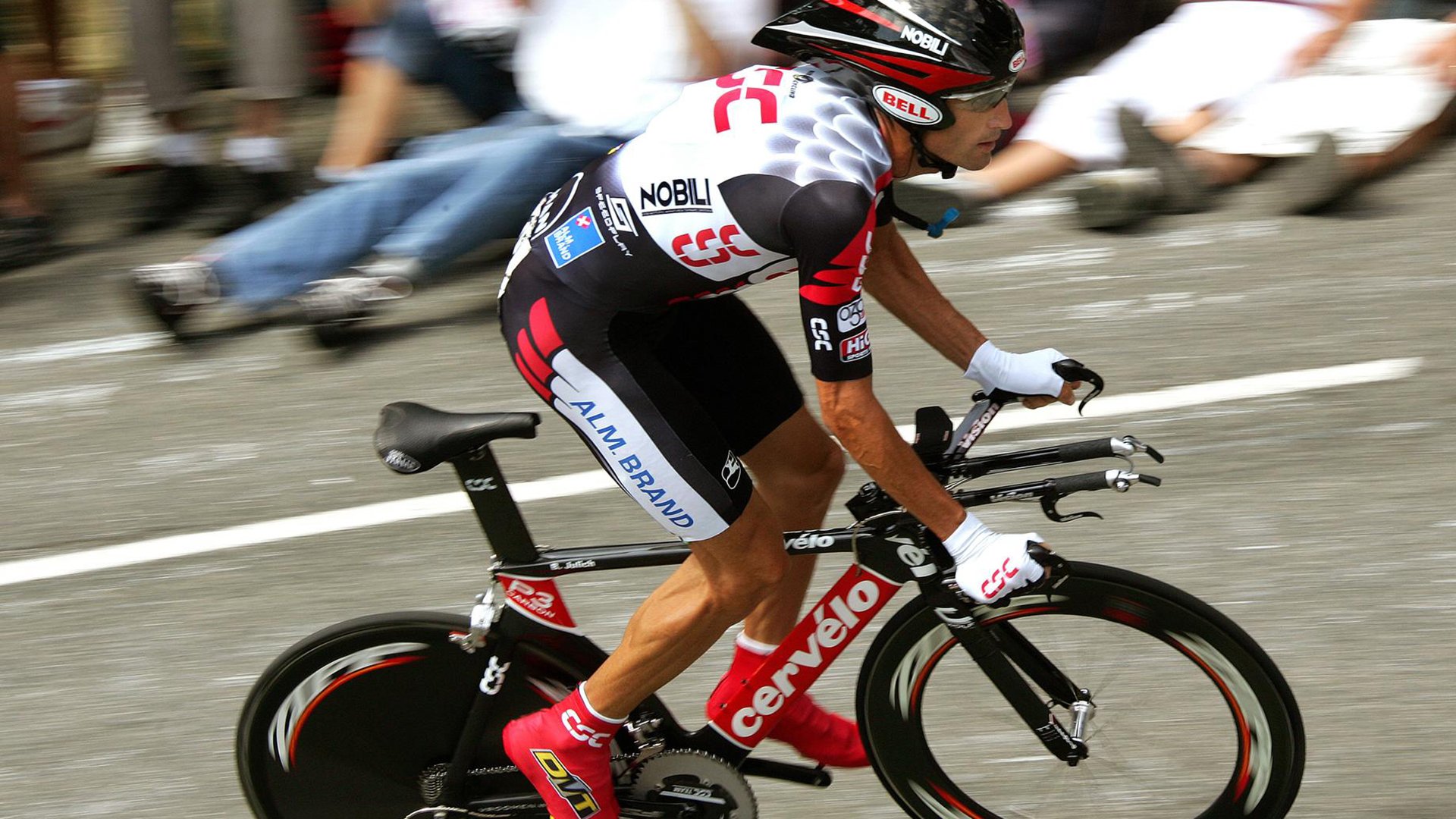 智能监测设备助力运动员科学训练和健康管理,智能运动侦测